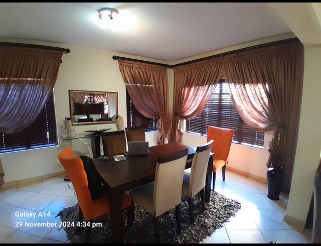 4 BEDROOM FREESTANDING FOR SALE IN SAFARI GARDENS
